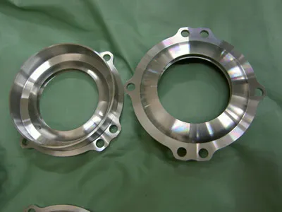 Motordelar - hantverk från Ebiroy