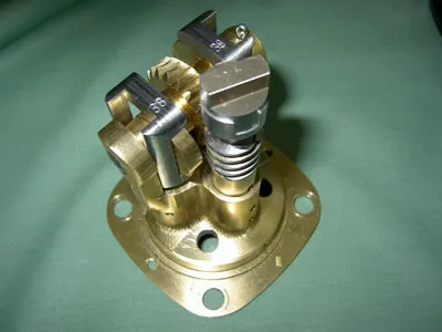 Oljepump - hantverk från Ebiroy